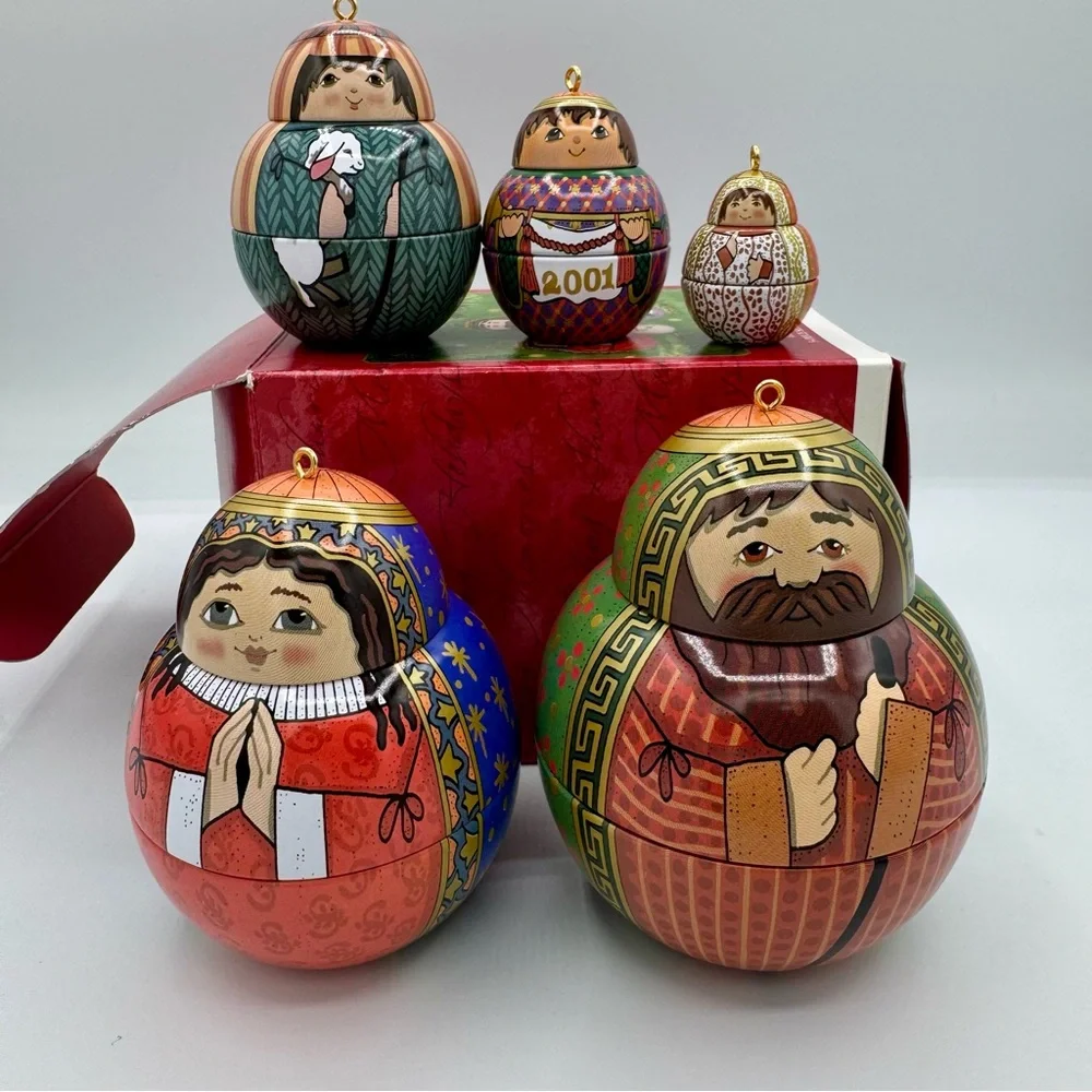Hallmark Keepsake Collectirs Club Nesting Nativity 2001 Club Ornaments 5-piece